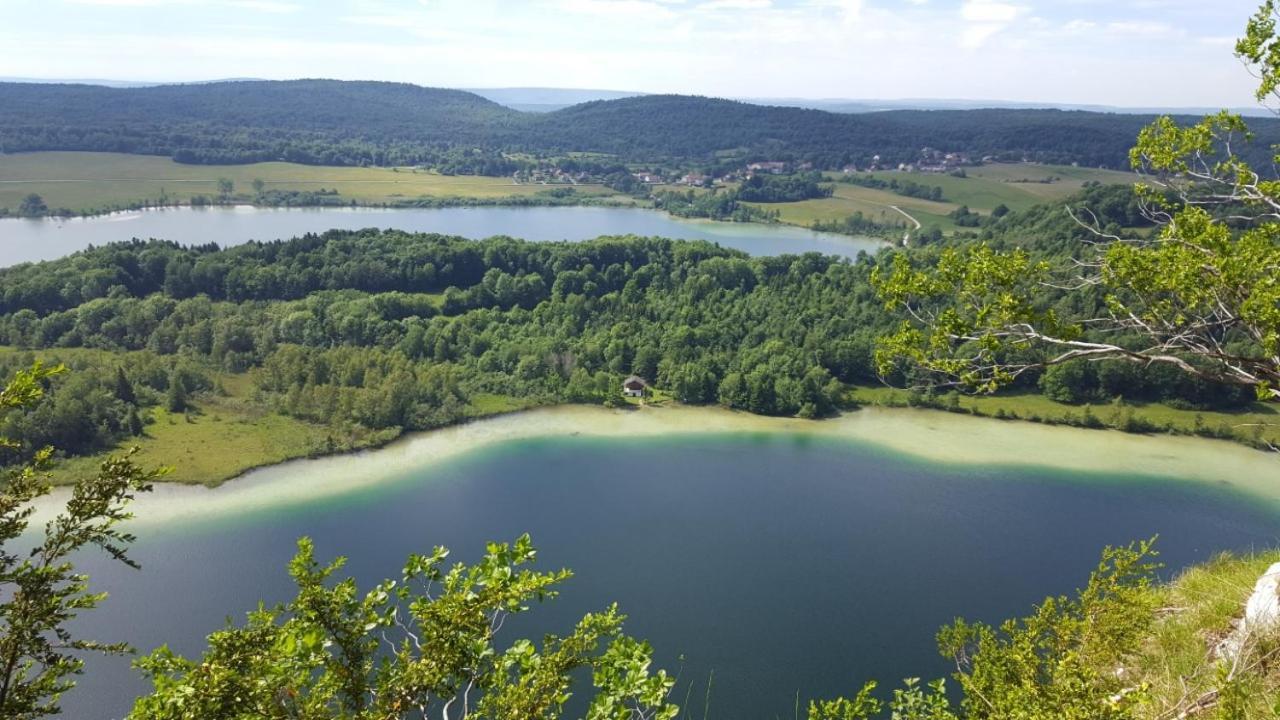 Sancier Gite Au Calme Grand Terrain Circuit Cascades Du Herisson Saugeot Exterior foto